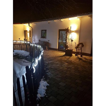 Neu Apartment Am Birkenfeld Allgaeu Kaufbeuren Steinholz Экстерьер фото